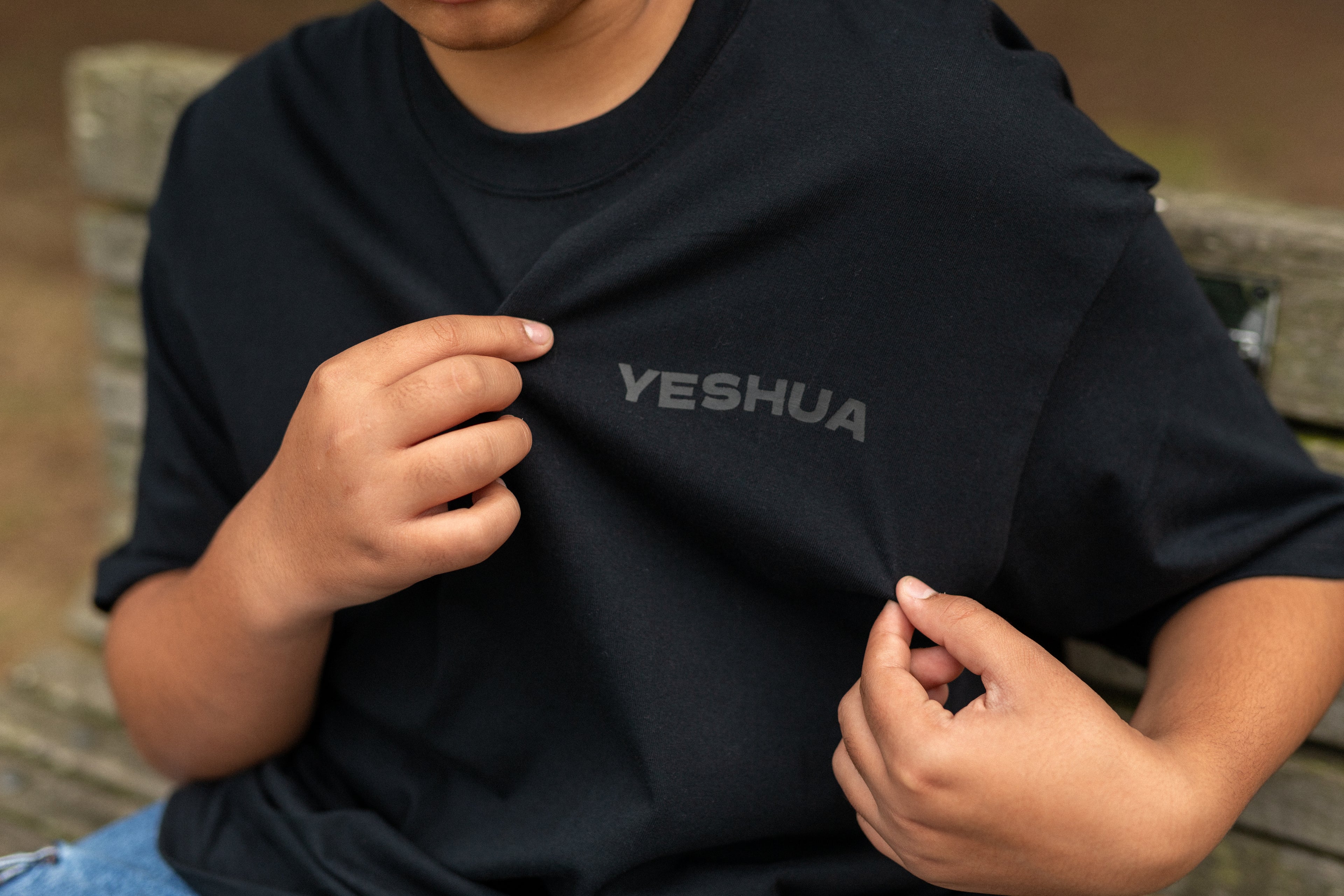 YESHUA — OVERSIZED TEE
